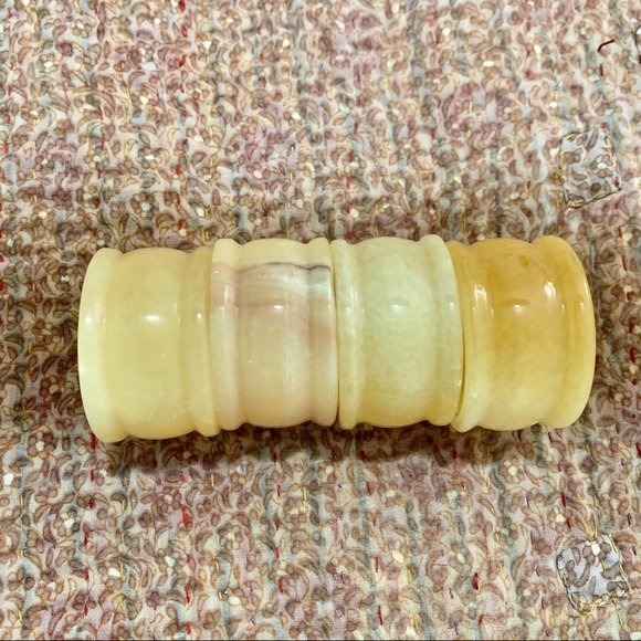 Natural Stone Napkin Rings - Picture 1 of 2